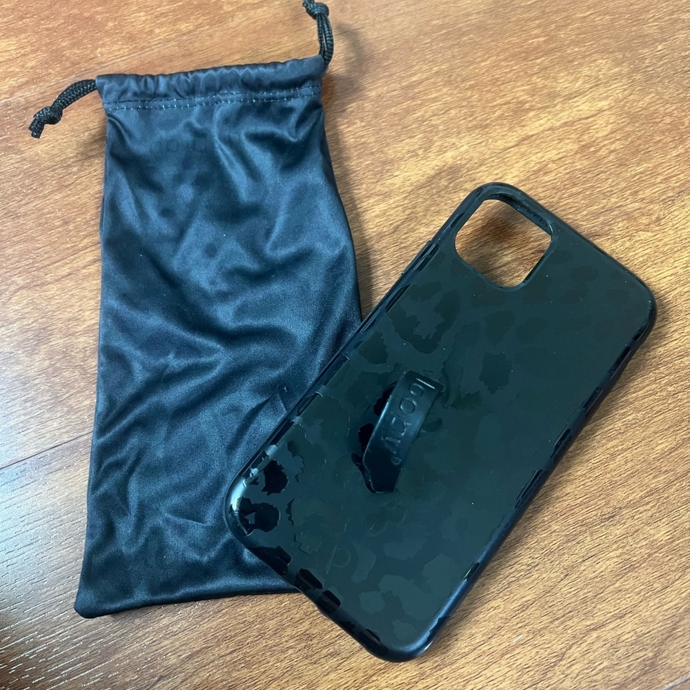 Iphone 11 Midnight Leopard Loopy Case